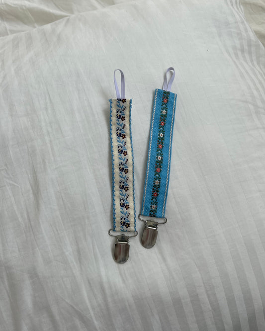 PACIFIER CLIP